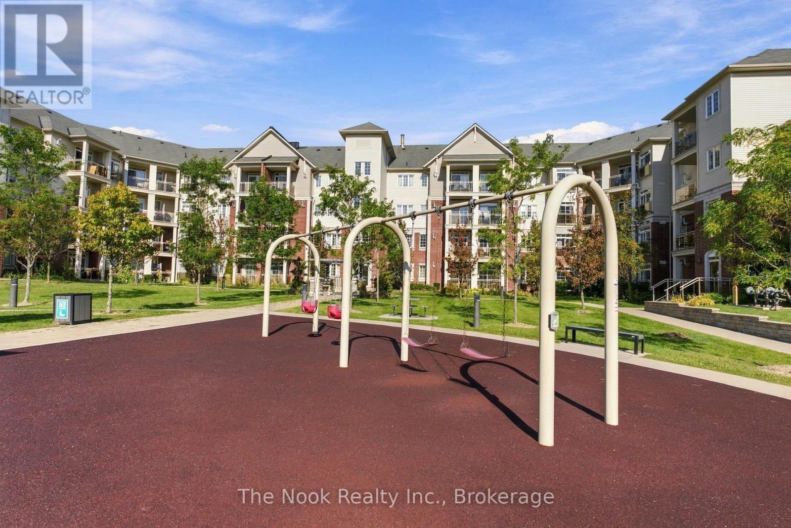 420- 84 Aspen Springs Drive, Clarington, ON photo 38