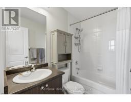 420 - 84 Aspen Springs Drive, Clarington, ON L1C0V3 Photo 20