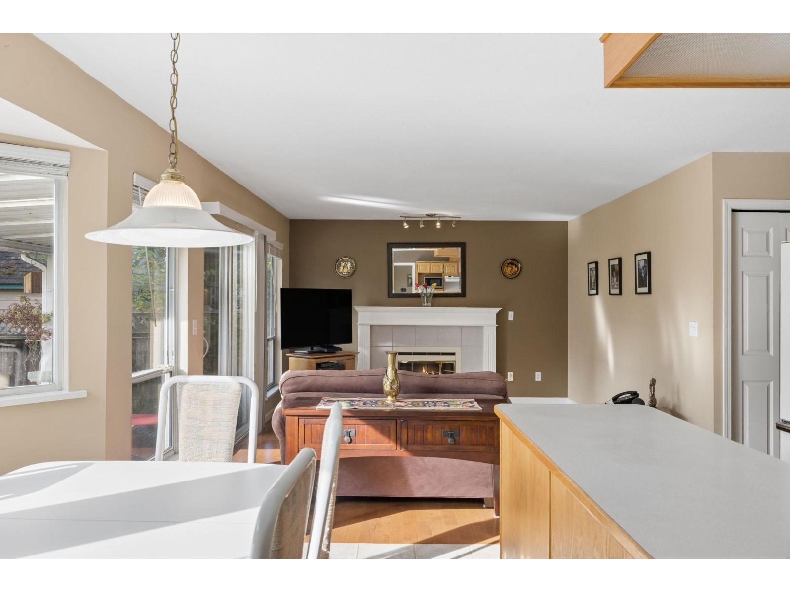 Photo of 15656 107A STREET 20