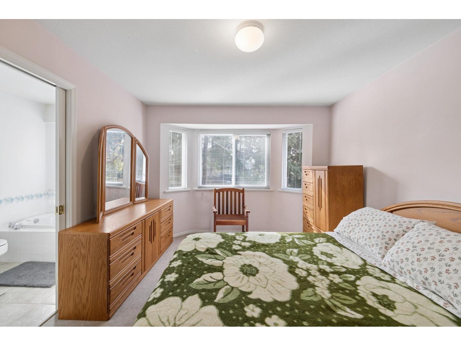 Photo of 15656 107A STREET 23