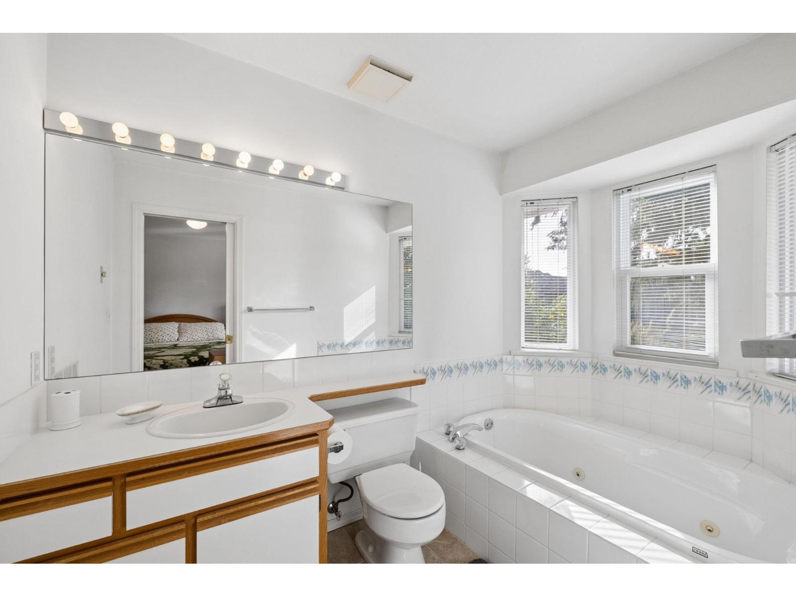Photo of 15656 107A STREET 24