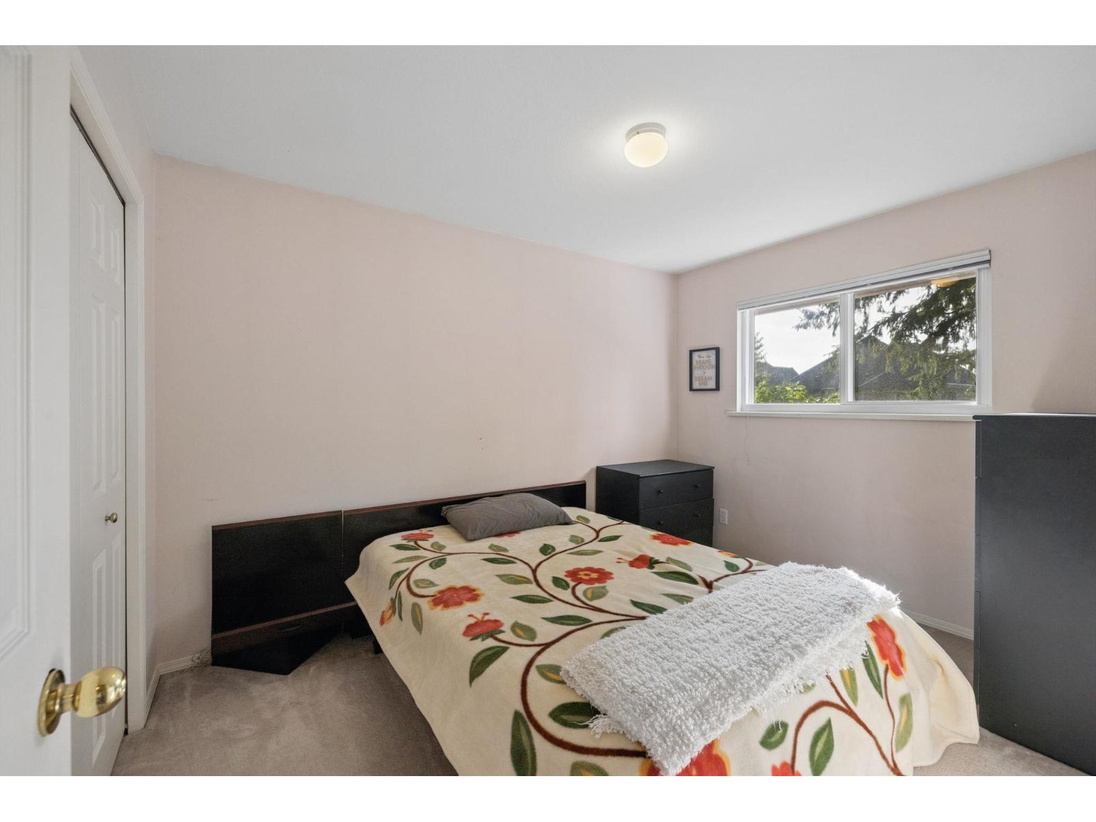 Photo of 15656 107A STREET 30