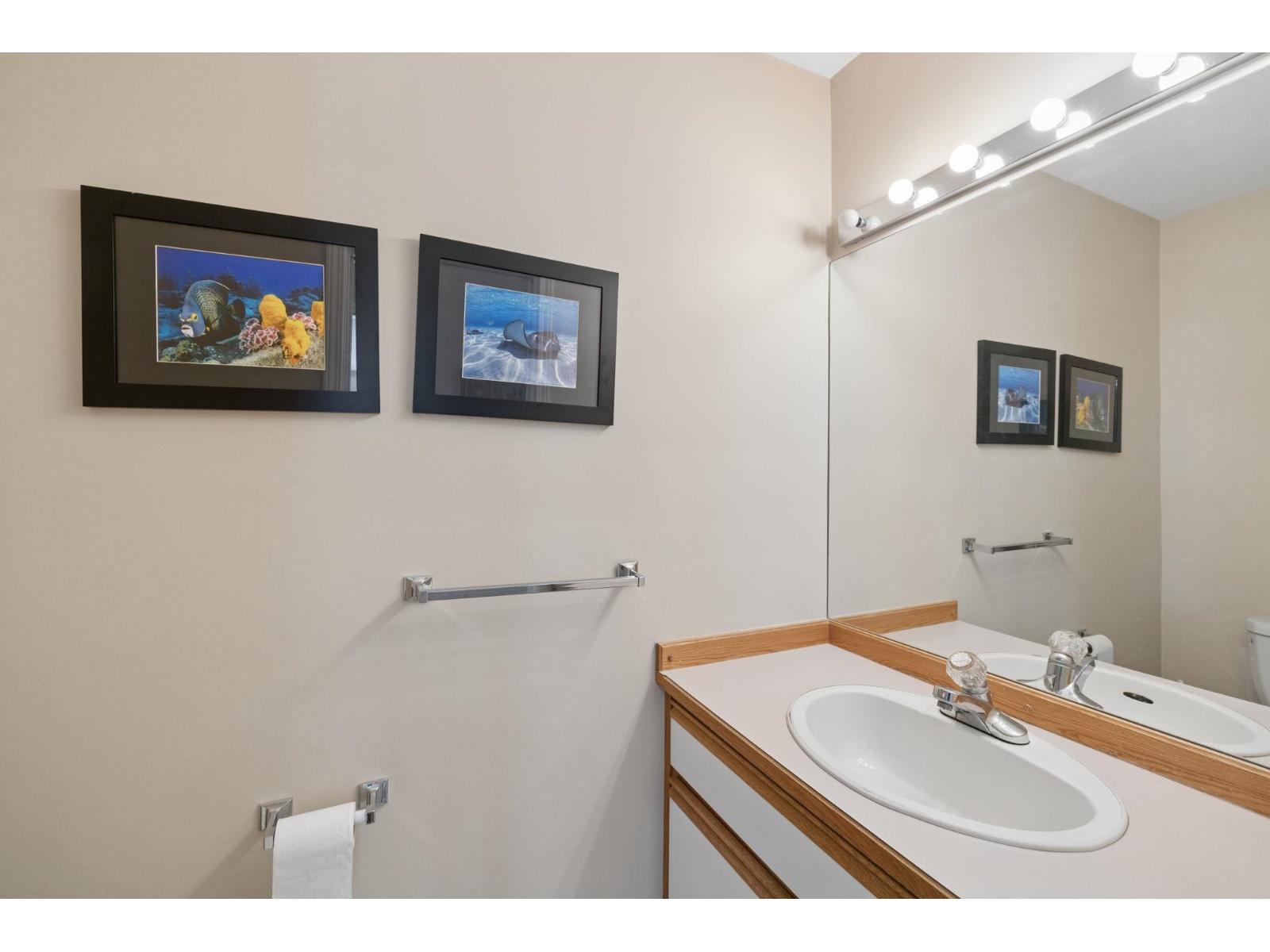 Photo of 15656 107A STREET 32