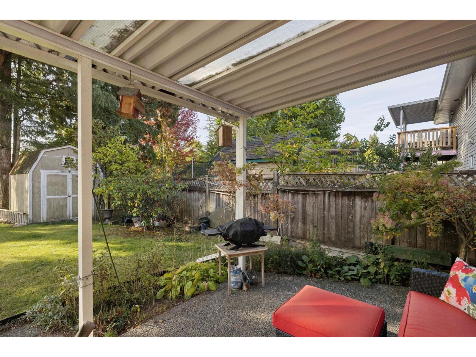 Photo of 15656 107A STREET 35