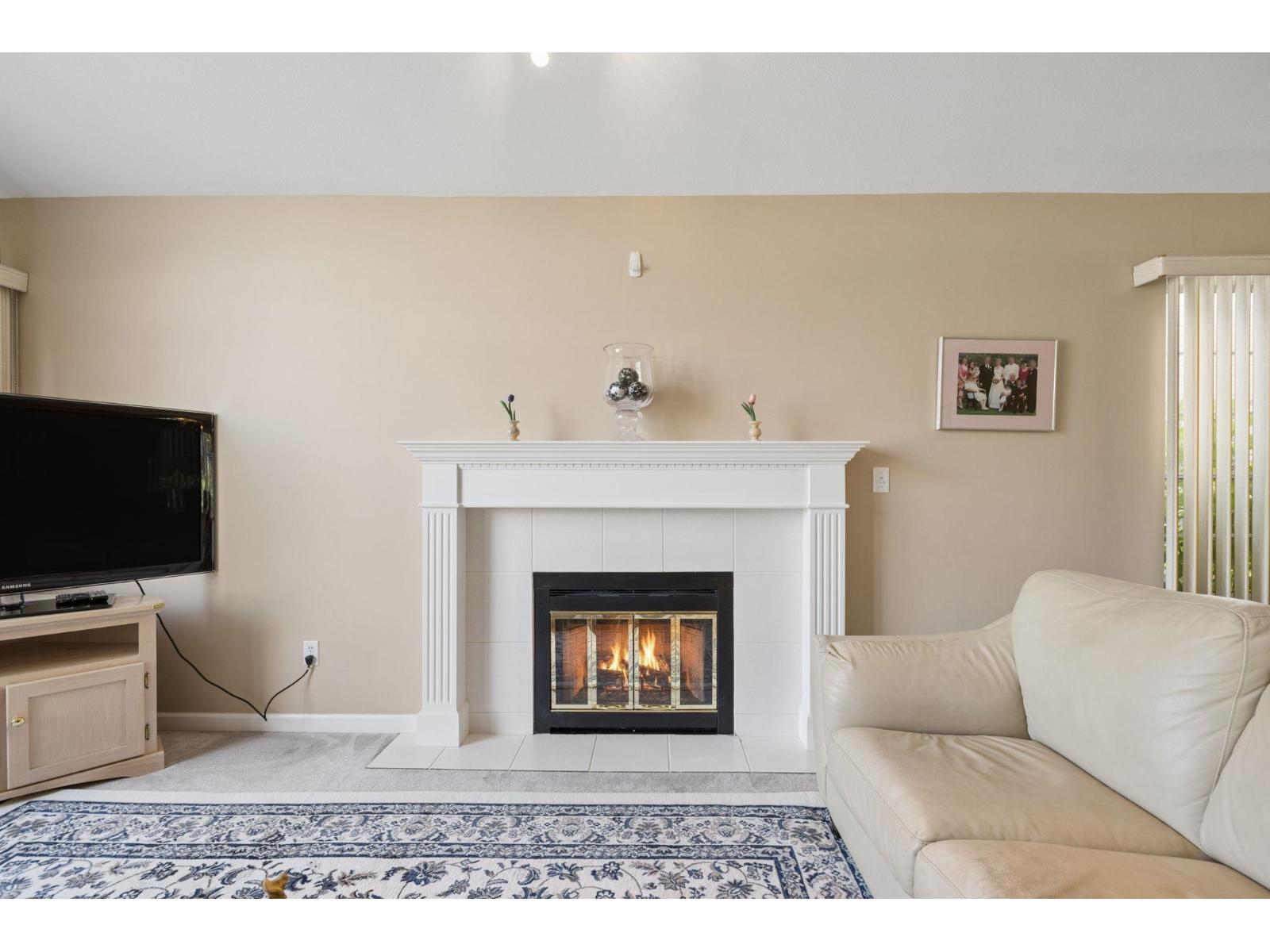 Photo of 15656 107A STREET 5