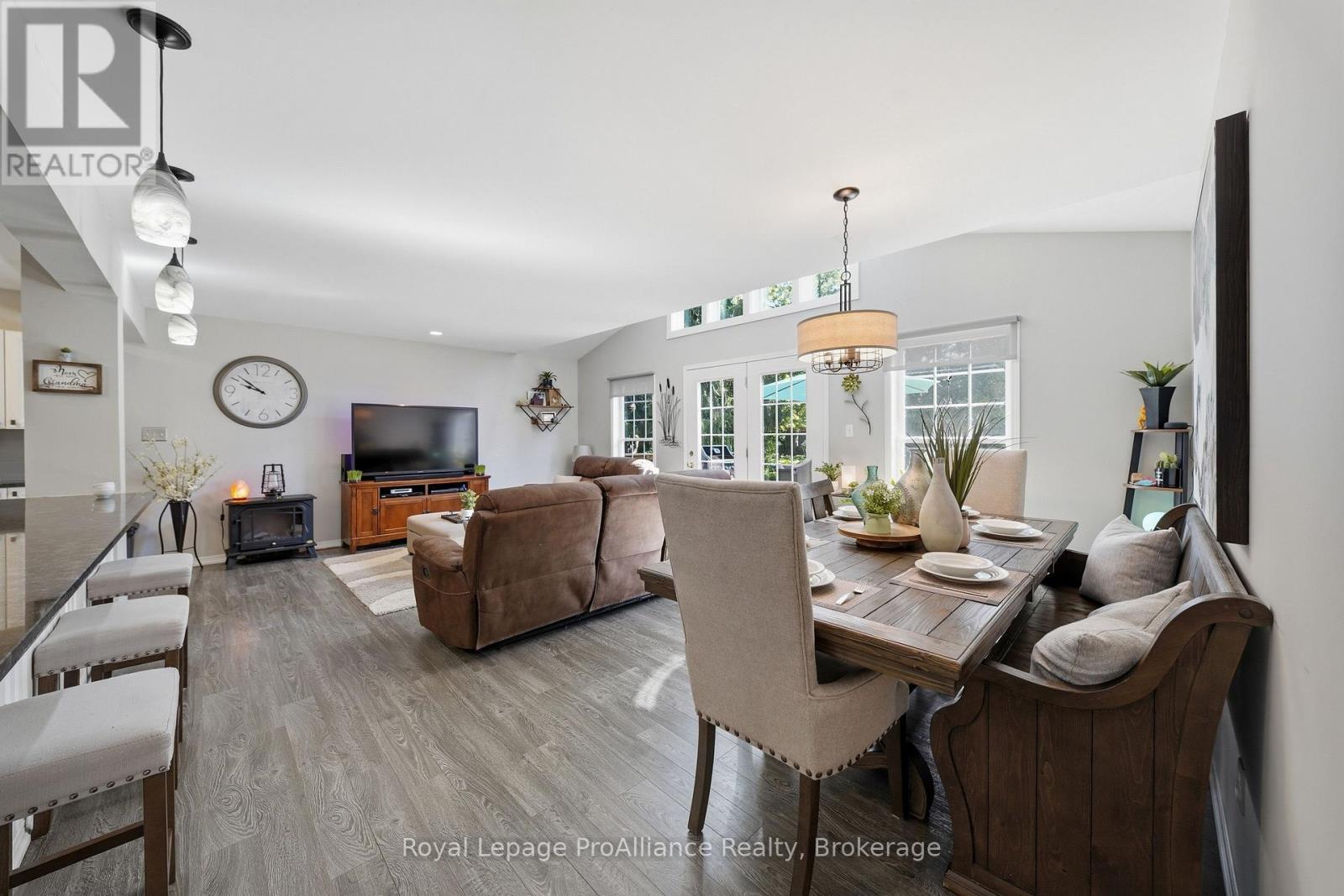 59 Palmer Road, Belleville, ON photo 13