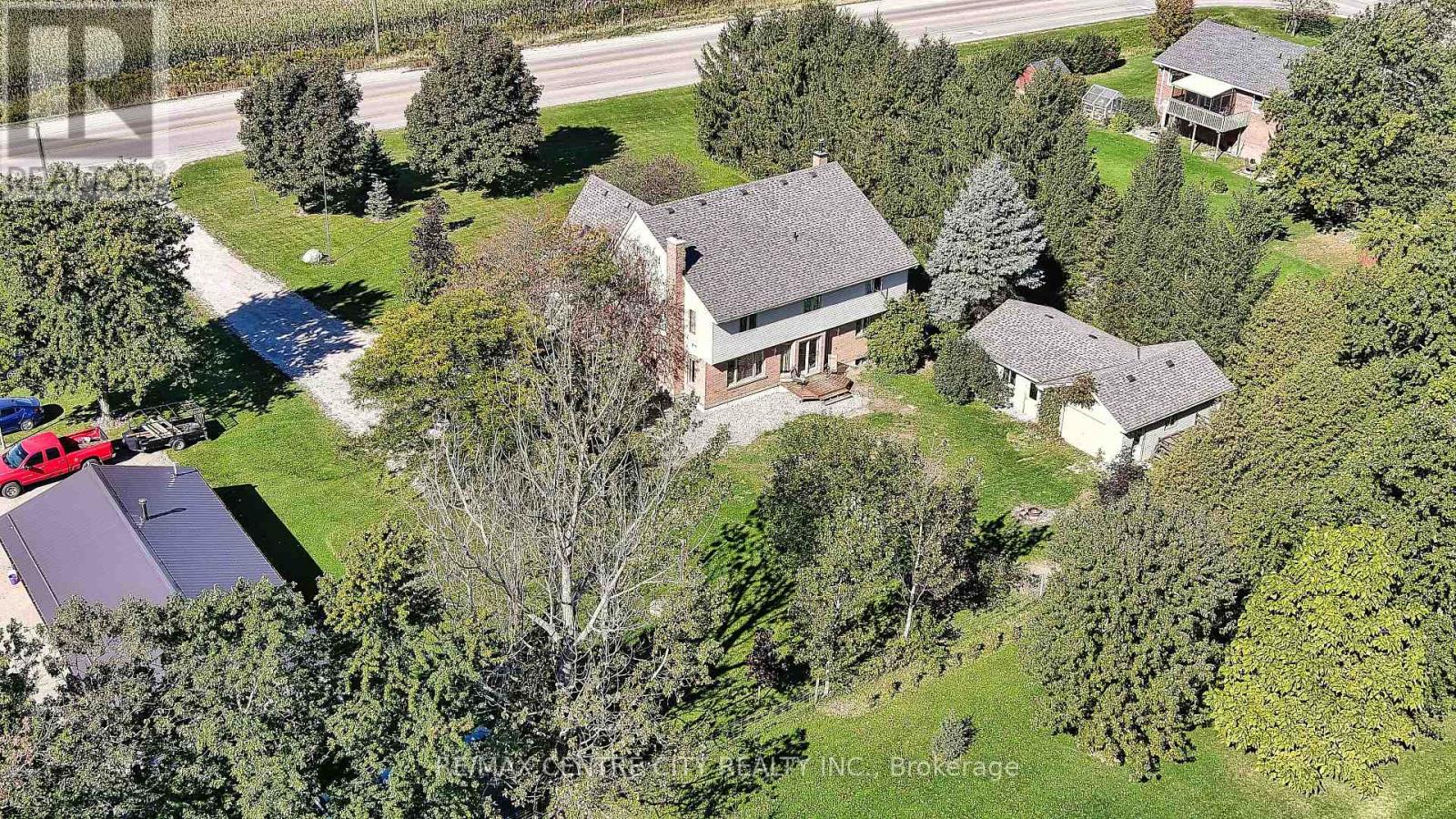7442 Fairview Road — photo 13