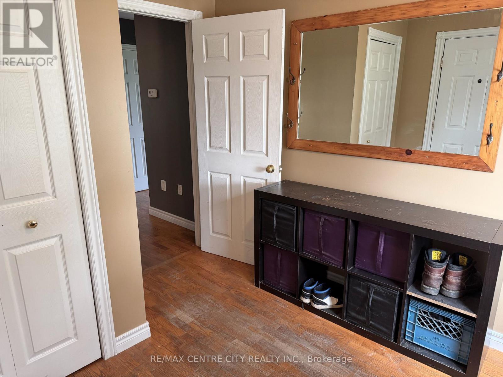 7442 Fairview Road — photo 26