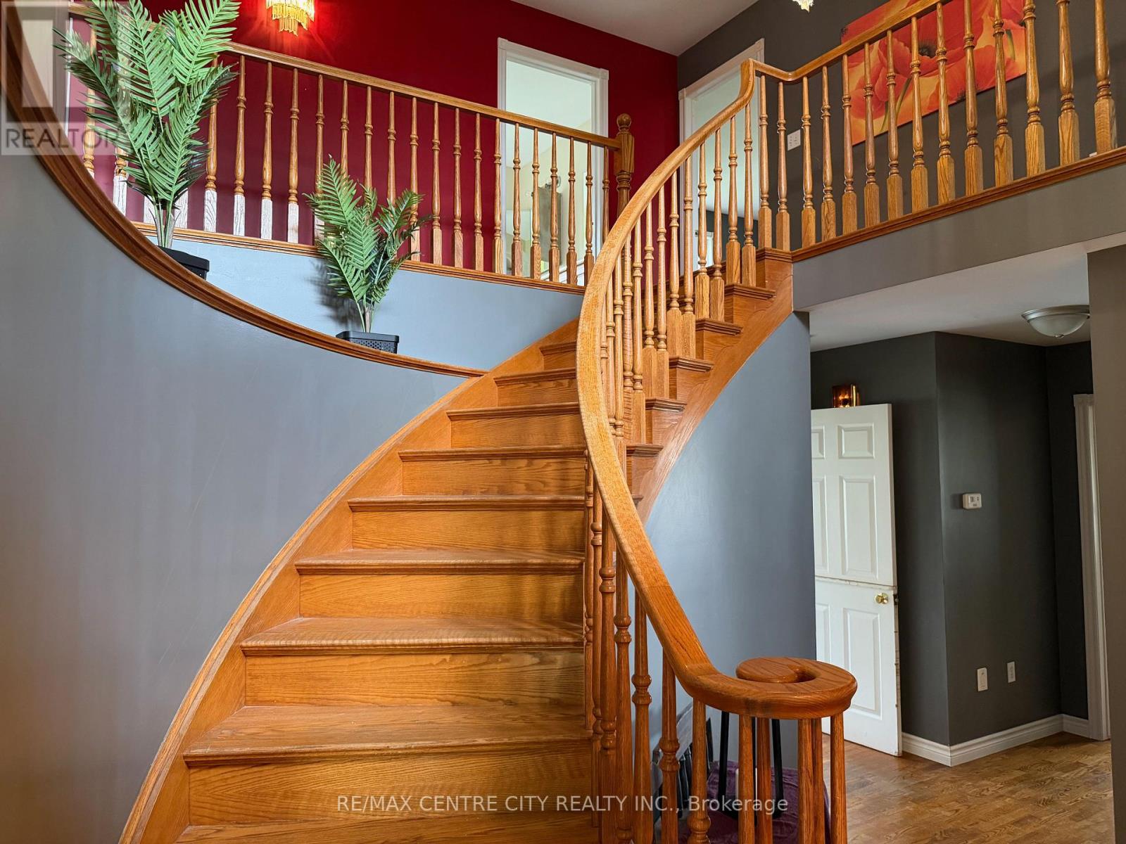 7442 Fairview Road — photo 28