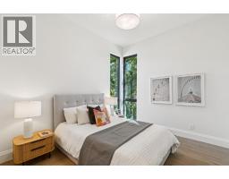 14 Lissington Drive SW - photo 33