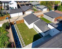 14 Lissington Drive SW - photo 48