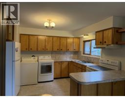 Foyer - 2085 Carnaby Street, Smithers, BC V0J2N0 Photo 6