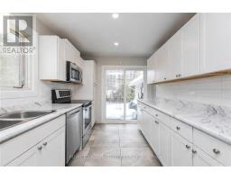 Bedroom - 1152 Tawney Road, Ottawa, ON K1G1B6 Photo 11