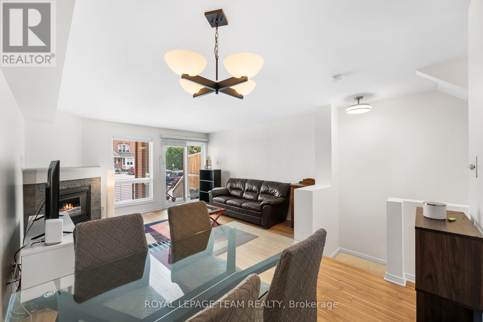 241 Lyon Street North — photo 12