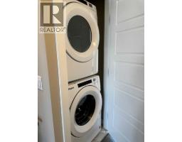 102 livingston Common NE - photo 14