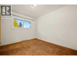 5607 Buckthorn Road Nw, Calgary, AB T2K2Y6 Photo 11