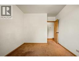 Recreational, Games room - 5607 Buckthorn Road Nw, Calgary, AB T2K2Y6 Photo 10
