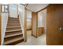 5607 Buckthorn Road Nw, Calgary, AB T2K2Y6 Photo 15