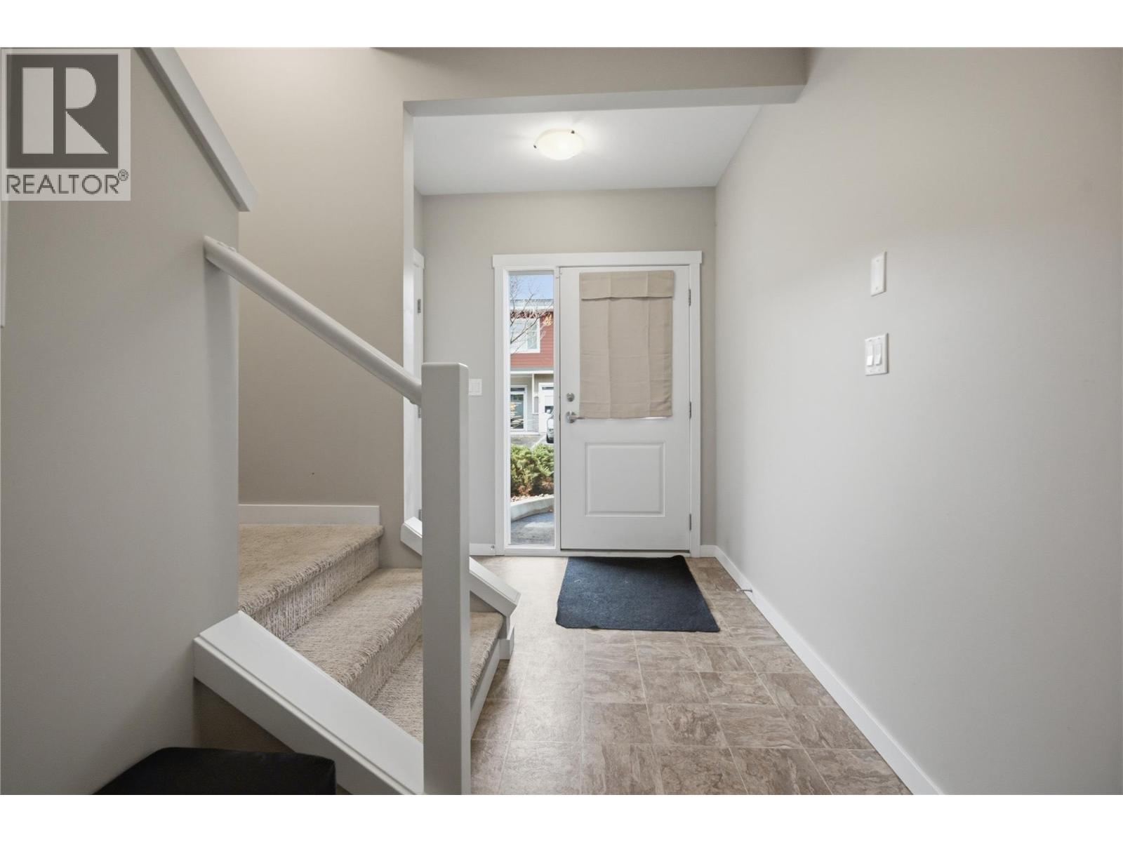 1711 COPPERHEAD Drive Unit# 6, Kamloops - Image 1