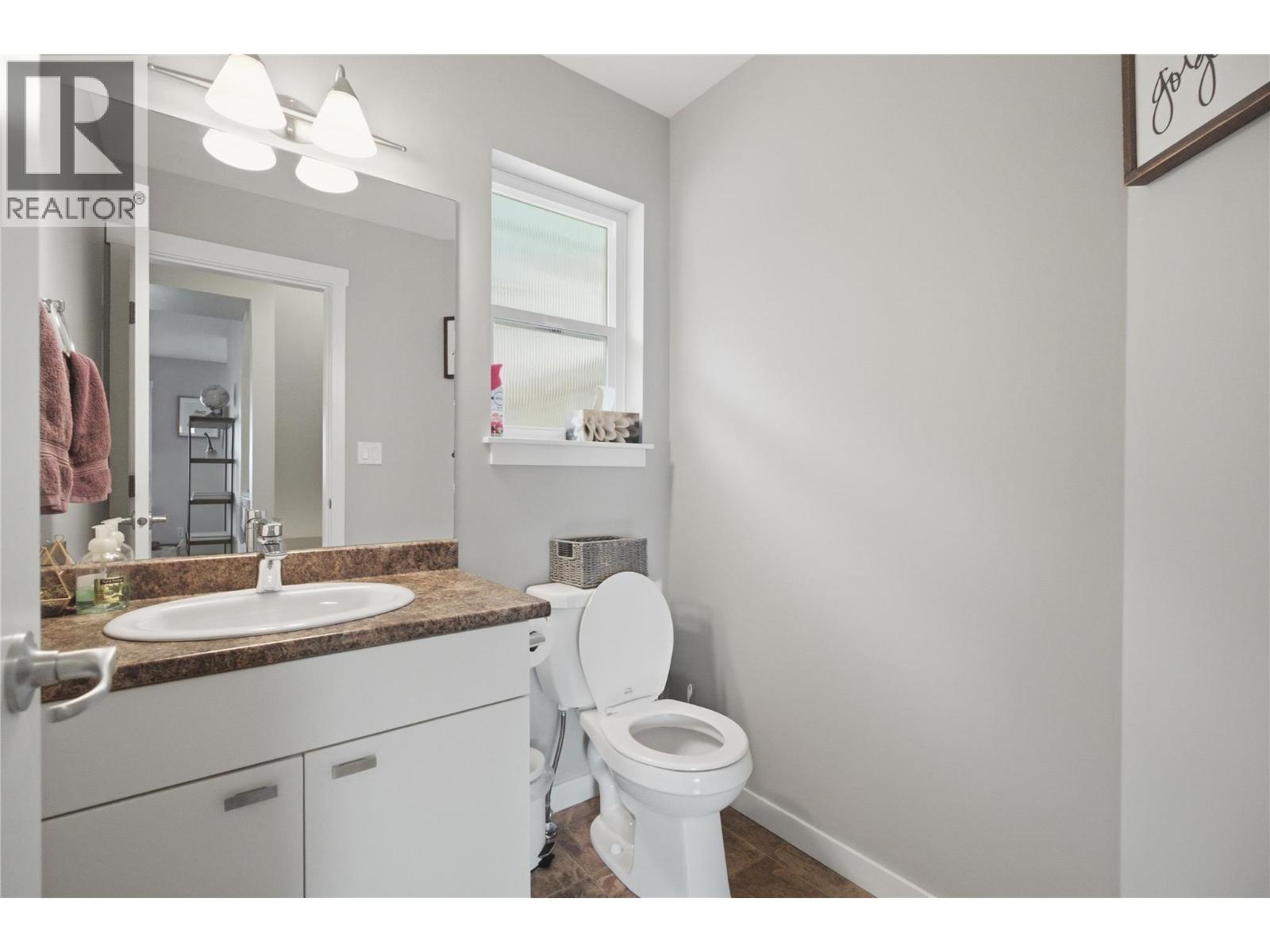 1711 COPPERHEAD Drive Unit# 6, Kamloops - Image 1