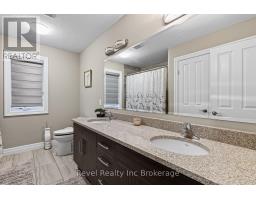 805 Halifax Road, Woodstock, ON N4T0C6 Photo 23