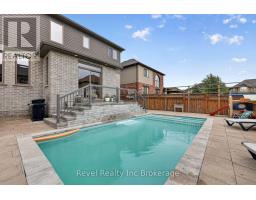 805 Halifax Road, Woodstock, ON N4T0C6 Photo 41