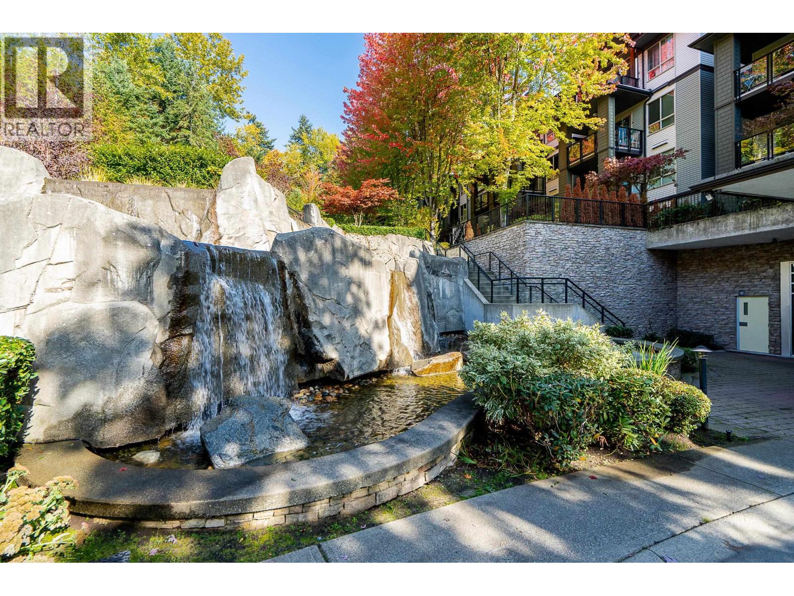 Photo of 418 7478 BYRNEPARK WALK 19