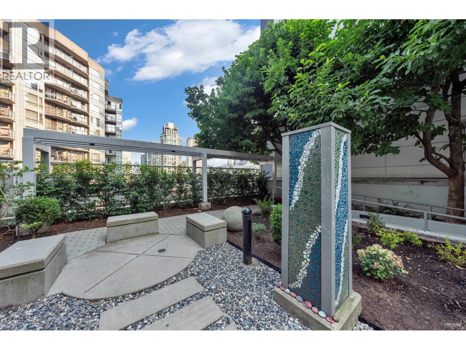 1002 1205 HOWE STREET, Vancouver - Image 1