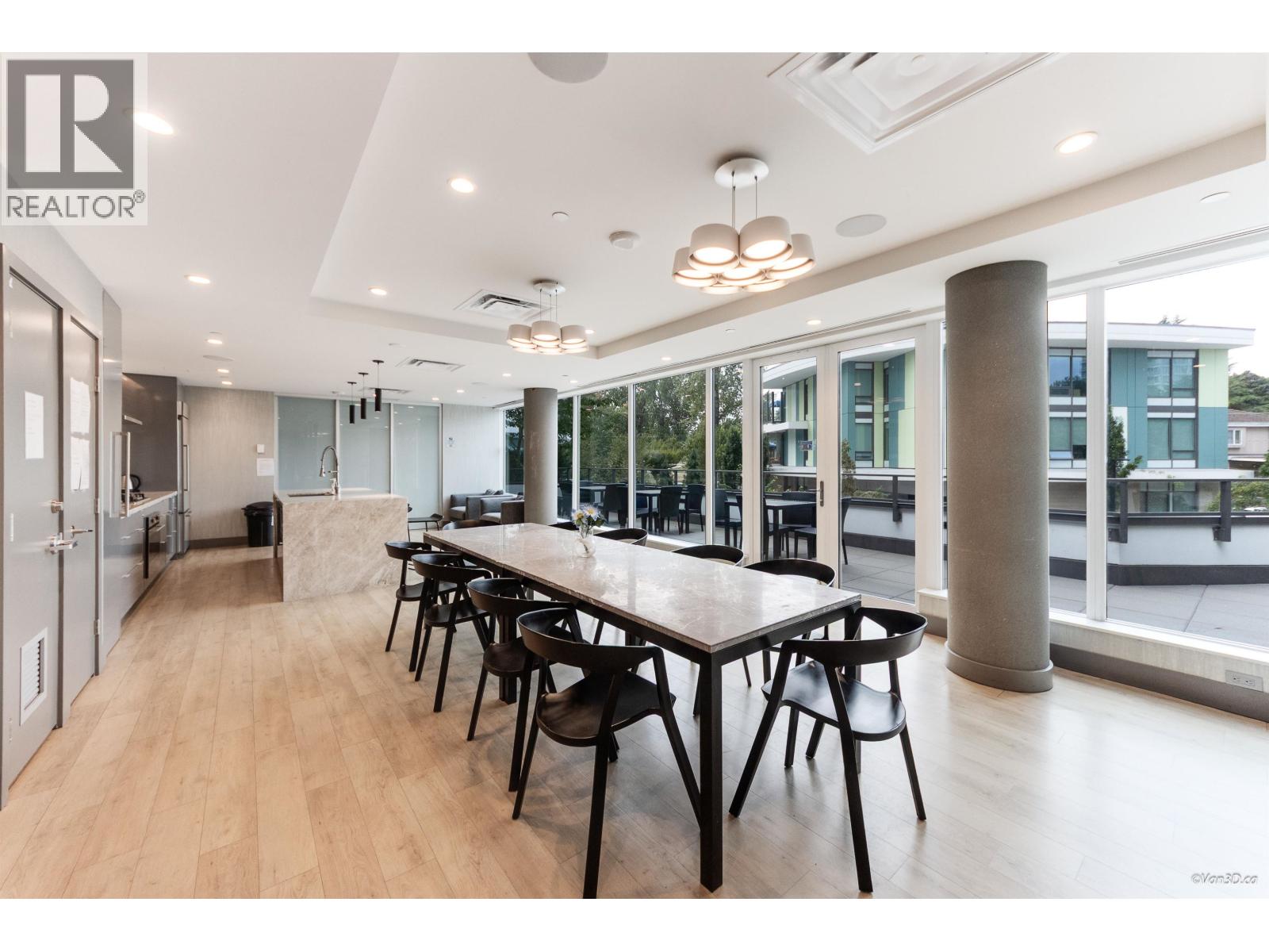 Photo of 301 8189 CAMBIE STREET 19
