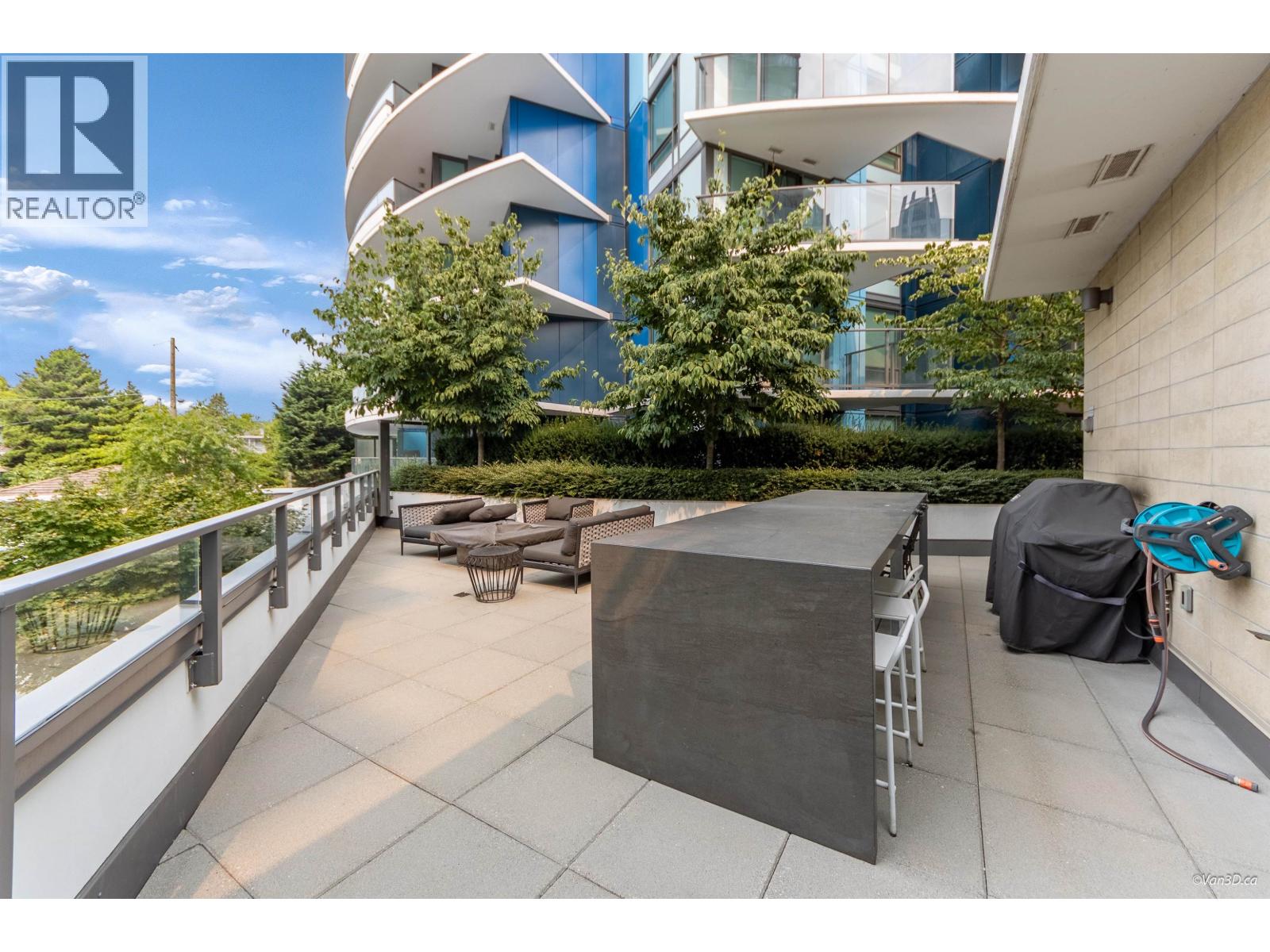 Photo of 301 8189 CAMBIE STREET 22