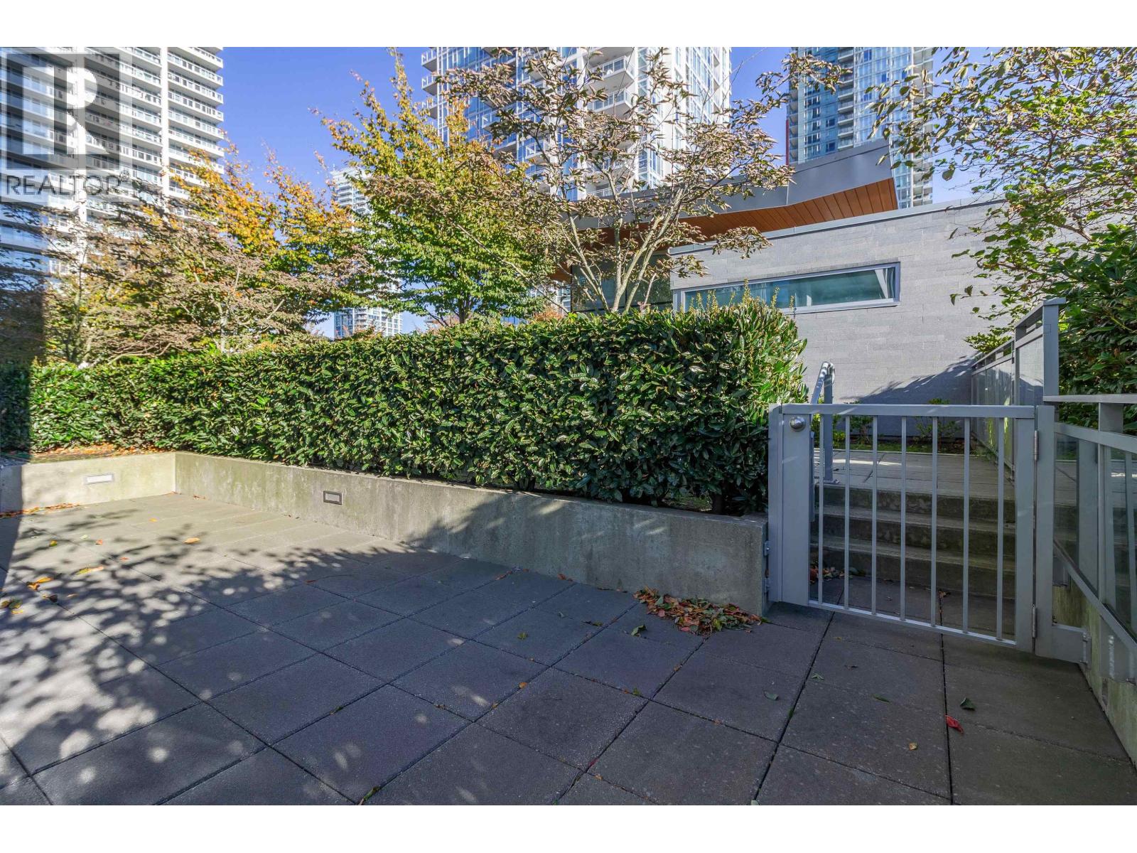 Photo of 506 6098 STATION STREET 20