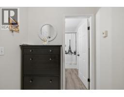 102 2109 Rowland Street, Port Coquitlam, BC V3C6J4 Photo 9