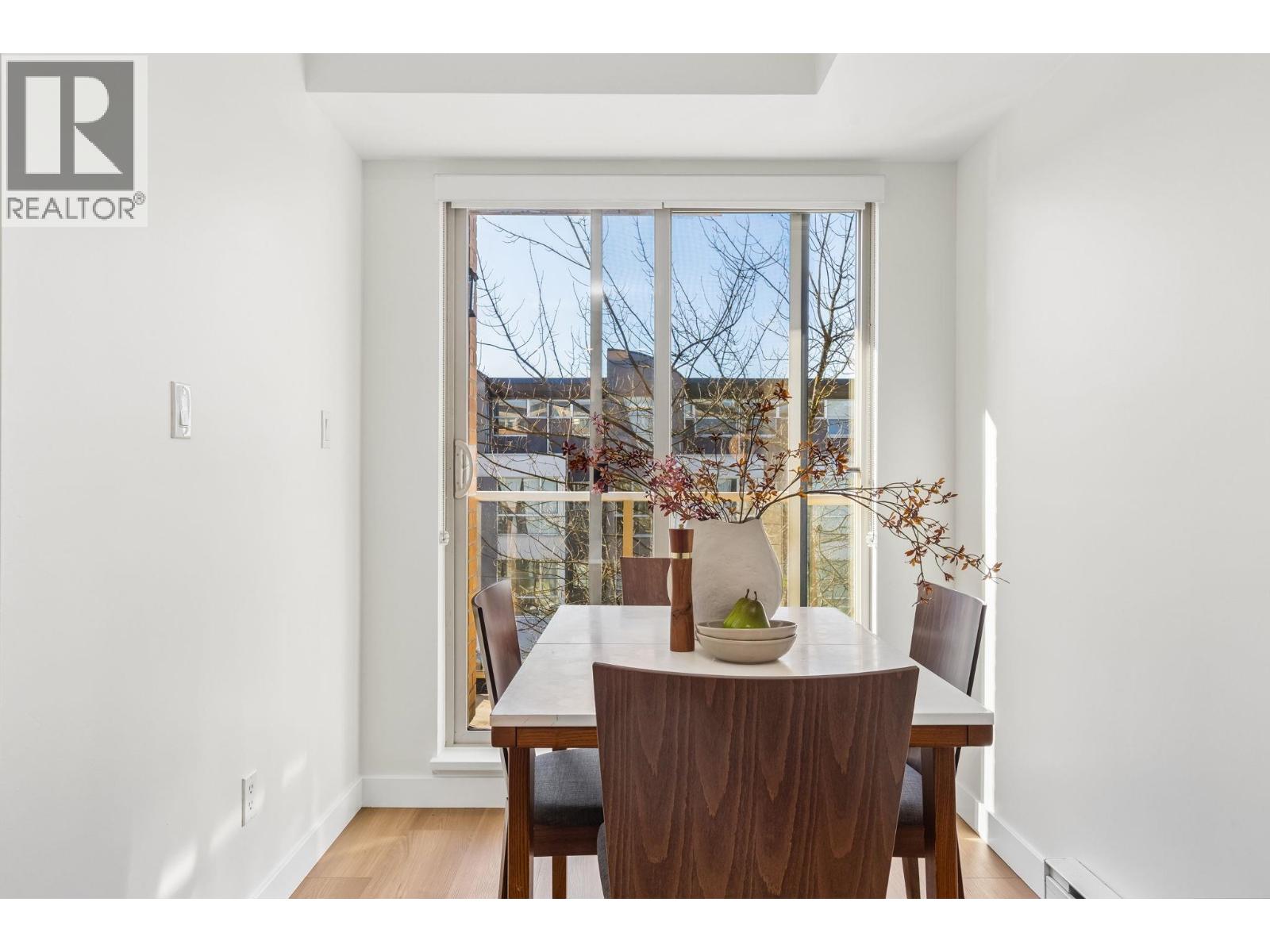 Photo of 311 702 E KING EDWARD AVENUE 19