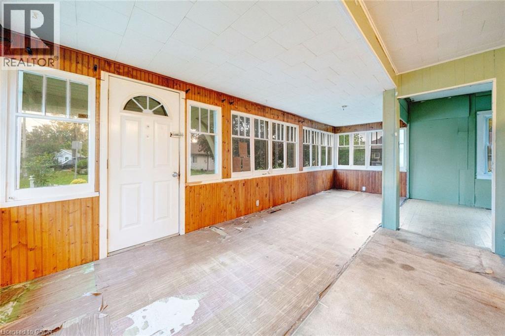 42 Cambridge Road East — photo 22