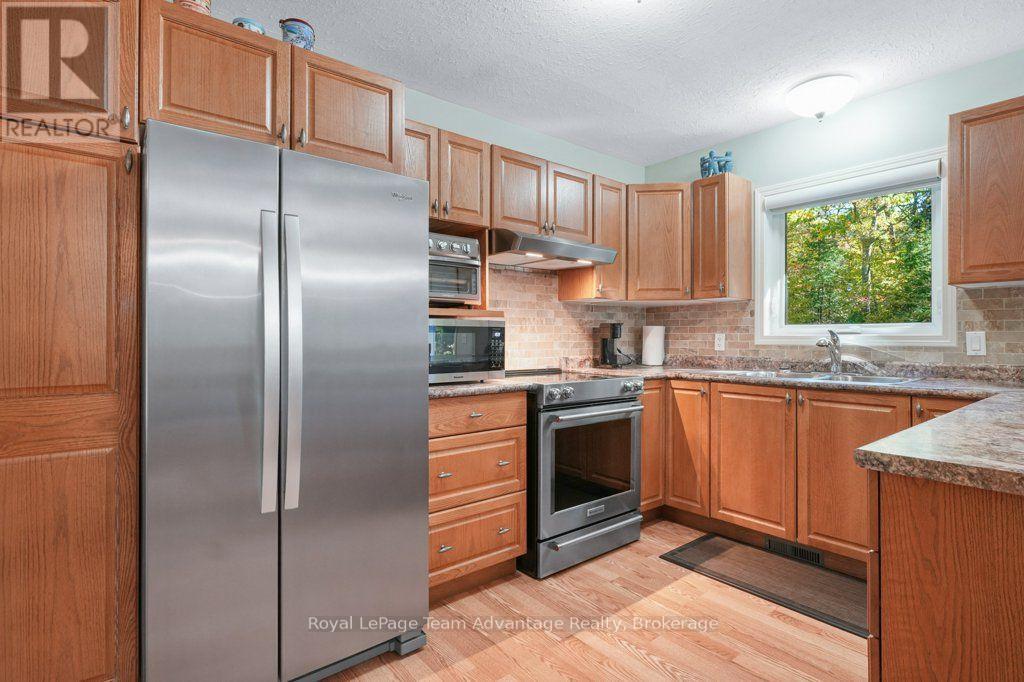 10 OAKRIDGE ROAD - Image 15
