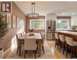 309 26 Street S - photo 14