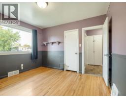 309 26 Street S - photo 28