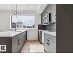 8028 228 St Nw, Edmonton, AB T5T5X7 Photo 12