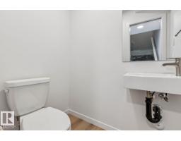8028 228 St Nw, Edmonton, AB T5T5X7 Photo 14