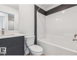 8028 228 St Nw, Edmonton, AB T5T5X7 Photo 24
