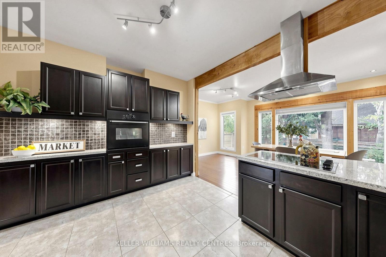 42 Balson Boulevard, Whitchurch-Stouffville, ON photo 10