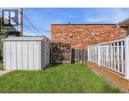 463 23 Avenue NW - photo 43