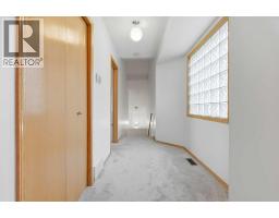 463 23 Avenue NW - photo 21