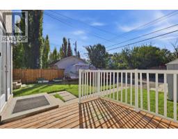 463 23 Avenue NW - photo 42