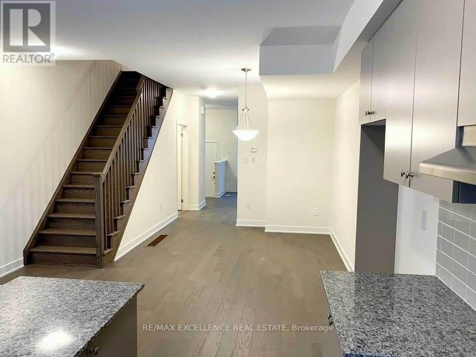 87 William Duncan Road — photo 12