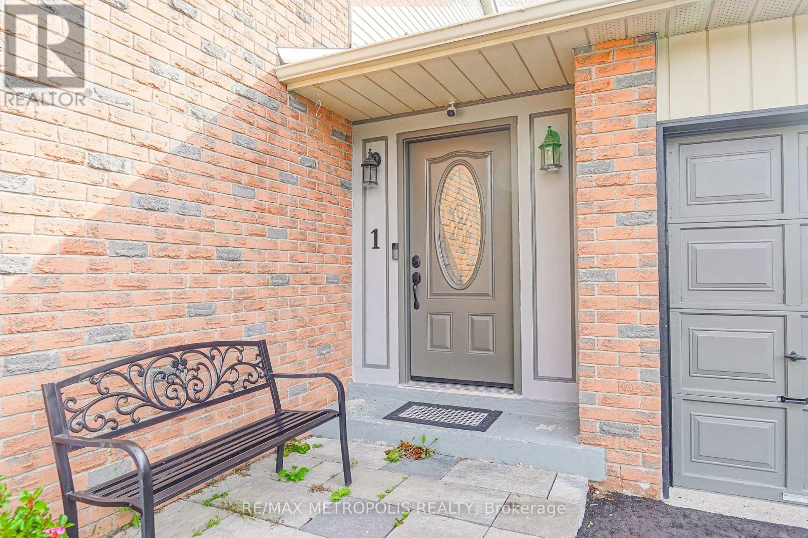 1 Herriot Street, Caledon, ON photo 19