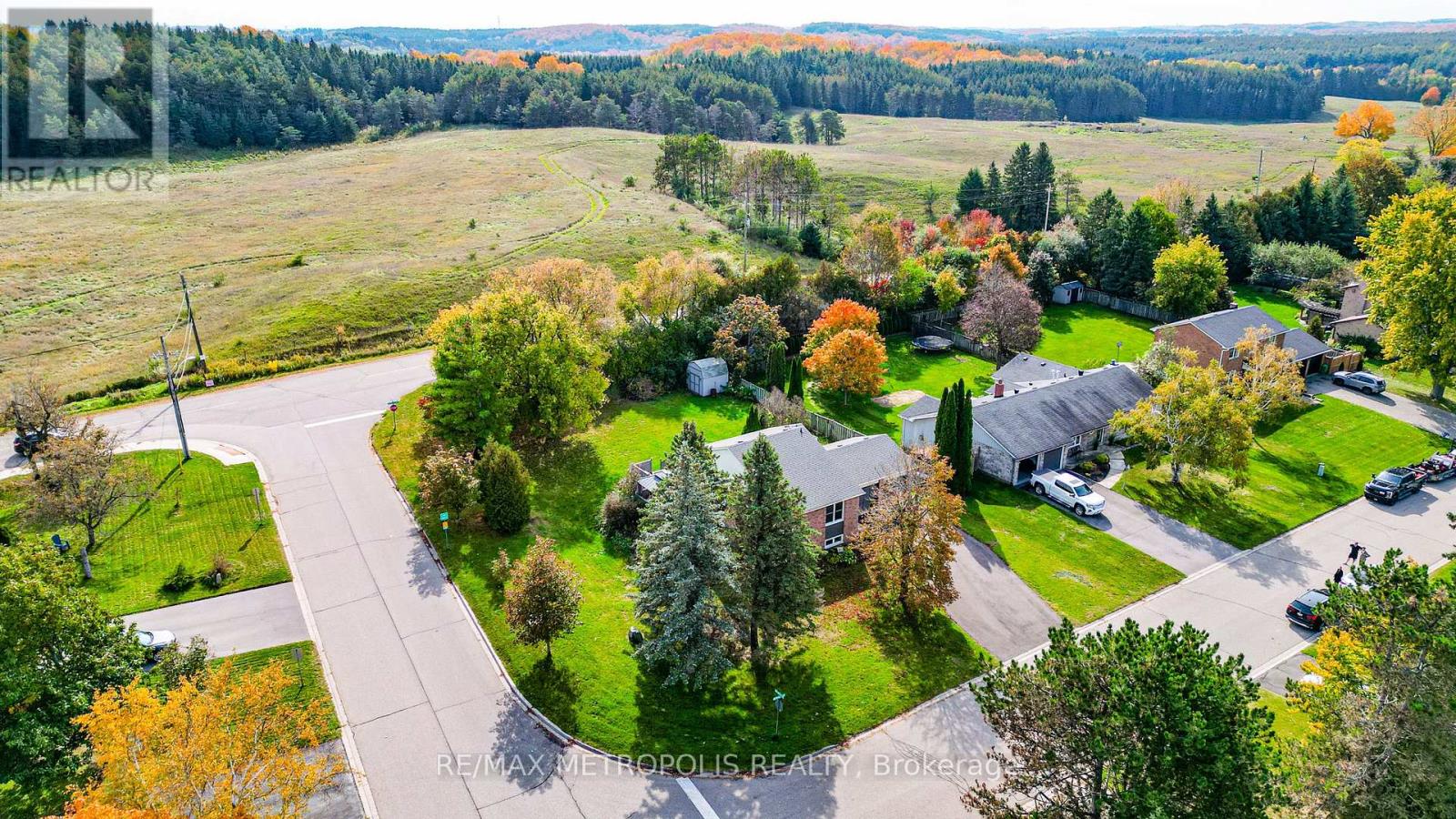 1 HERRIOT STREET, Caledon (Palgrave) — photo 4