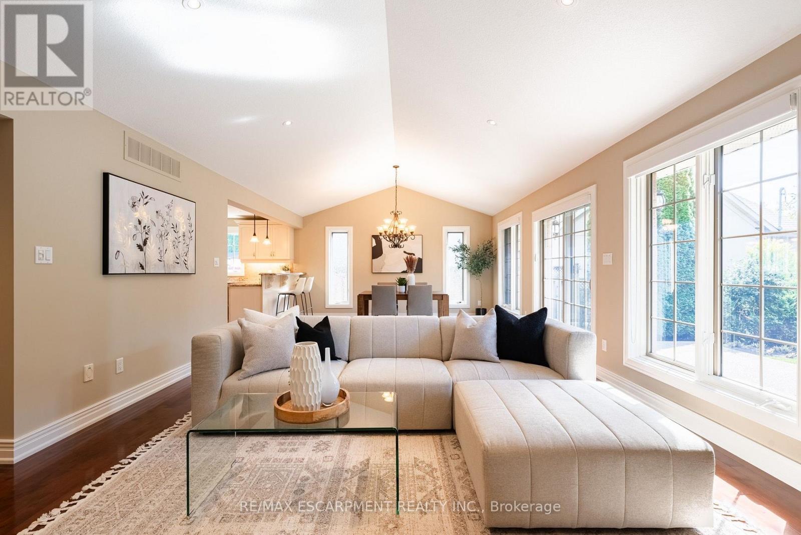 506 Regina Drive, Burlington, ON photo 10