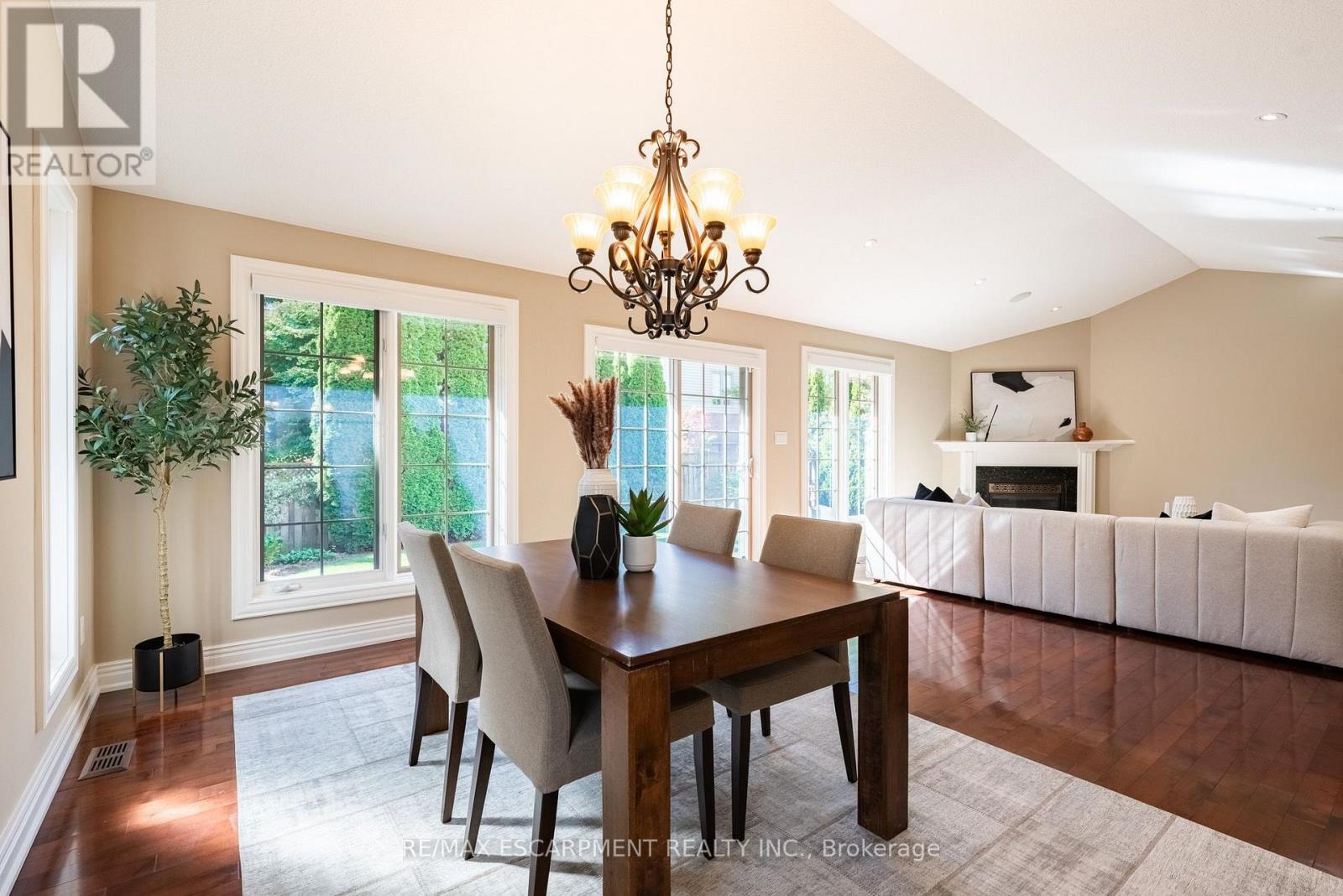 506 Regina Drive, Burlington, ON photo 19