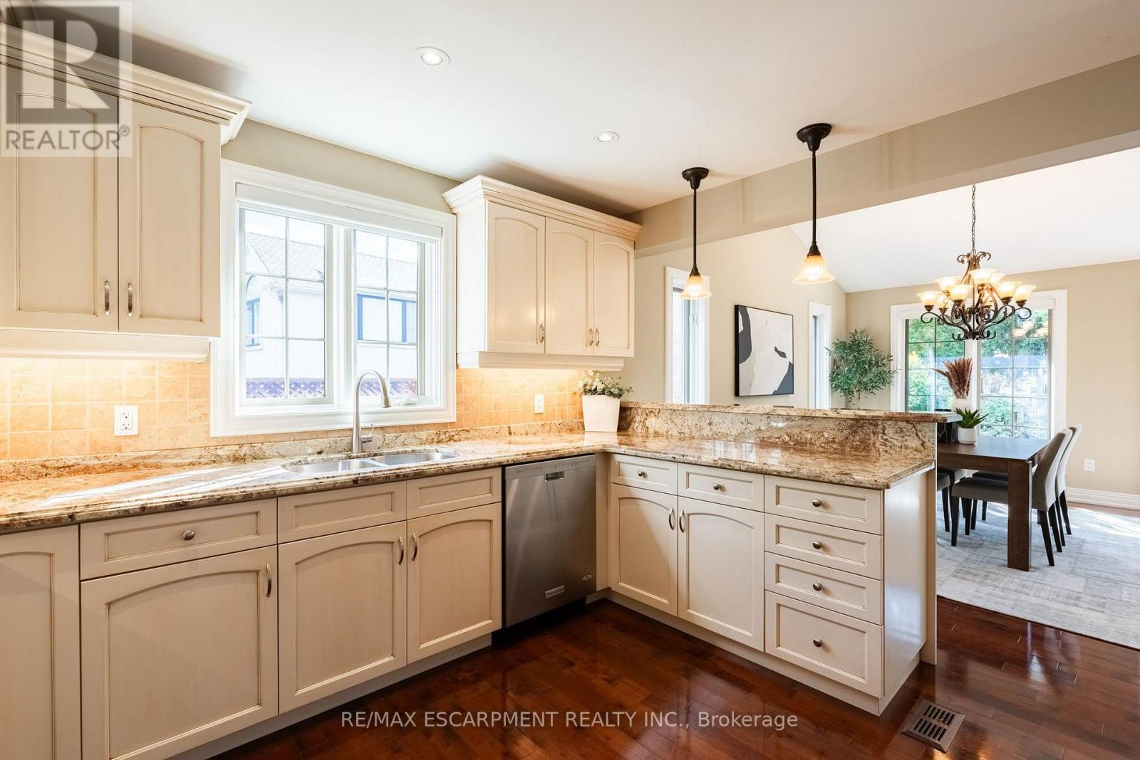 506 Regina Drive, Burlington, ON photo 24